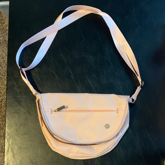 Lululemon Athletica Pink Haze All Night Festival Crossbody Bag, GUC - Picture 3 of 13